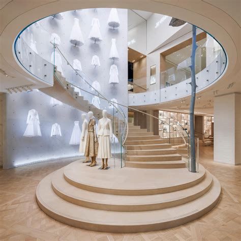 maison Dior fashion museum